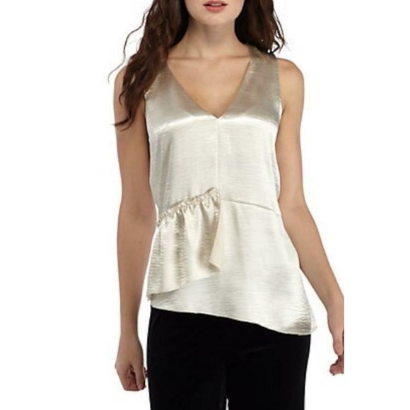 KENSIE Women's Gold Sleeveless V Neck Top Size: Medium Blouse $59 Layered - Picture 1 of 3